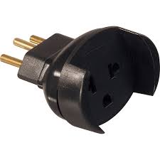 Plug Adaptador M.tronic 10a-2p+t-1und